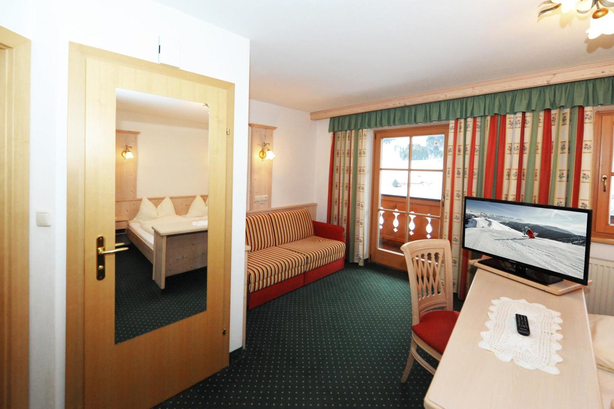 Hotel Riederhof à Leogang Extérieur photo